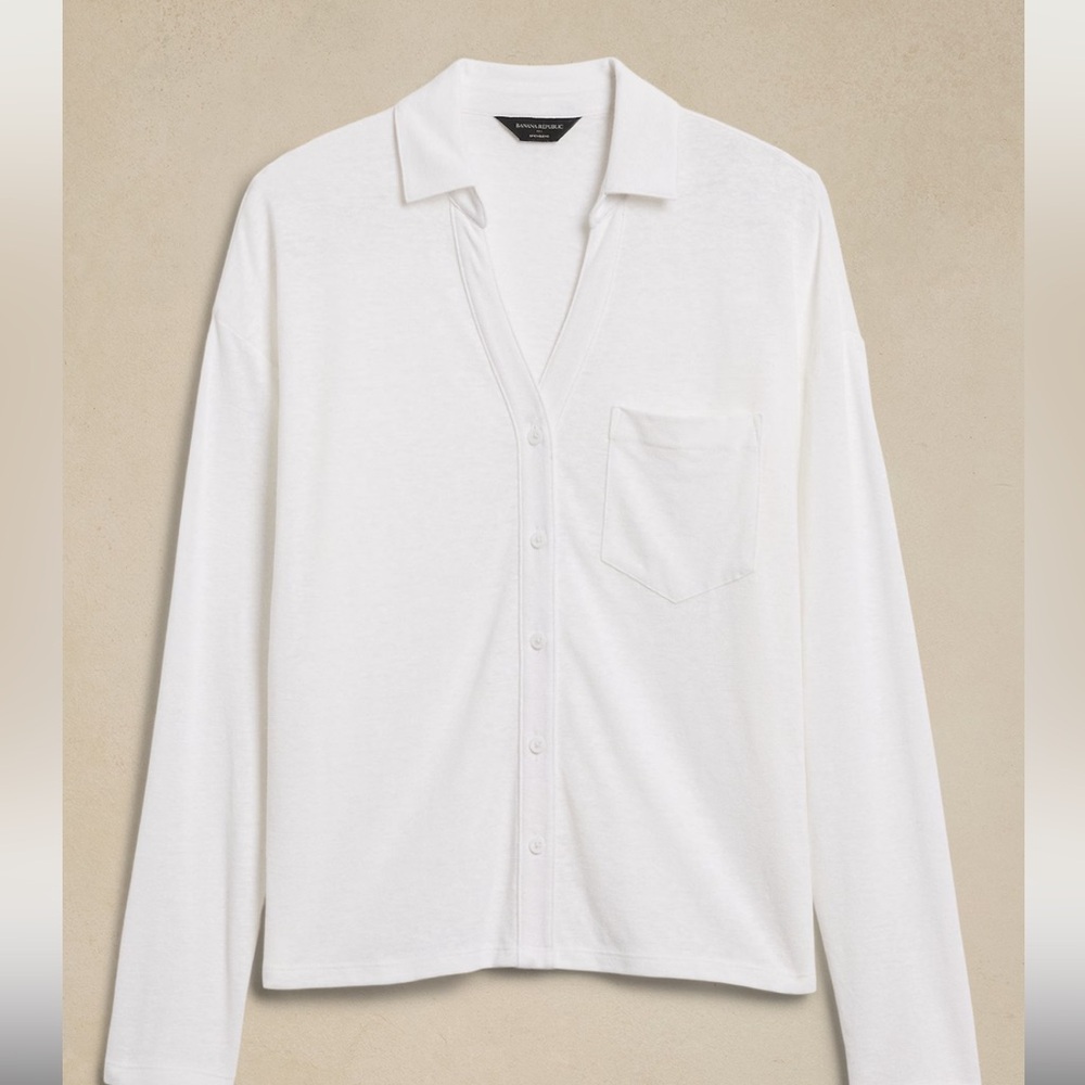 NWOT Banana Republic Linen Top